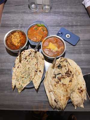 Hotel Silver Spoon Restaurant