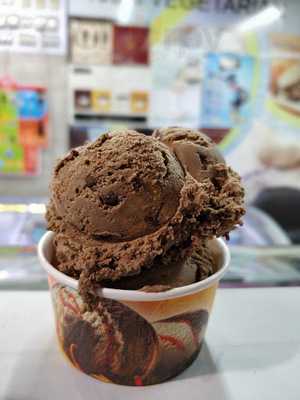 Sindhi & Punjab Ice Cream Parlour