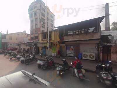 Faaso's - Wraps On The Run