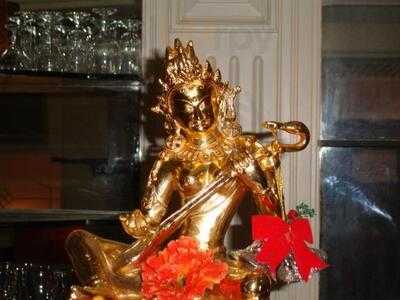 Symphony Restaurant & Bar