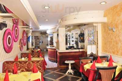 Symphony Restaurant & Bar