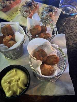 Limitless-cookhouse And Bar