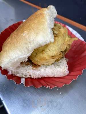 Babu Vada Pav