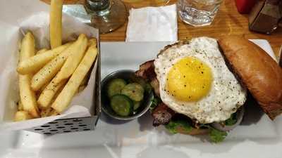 Chili's American Grill & Bar