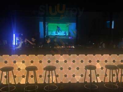 Cafe Mojo Pub And Bistro