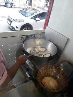 Tiwari Brothers Mithaiwala