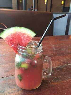 California Pizza Kitchen