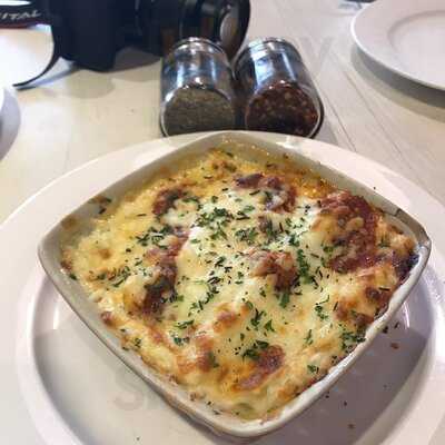 Francesco's Pizzeria