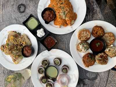 Hippie Bus World's Street Food