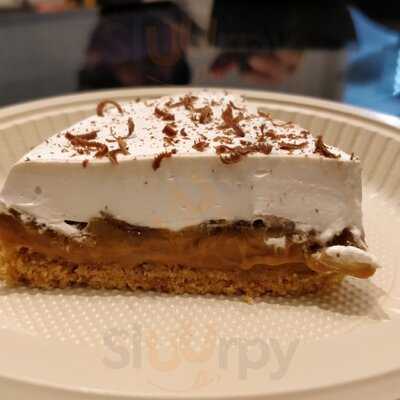 Marshmallow Cakes & More