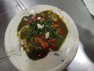 Btw (bittoo Tikki Wala)