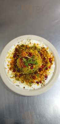 Btw (bittoo Tikki Wala)