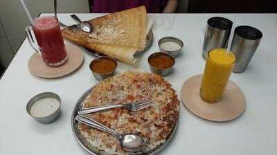 Hotel Sadanand Restaurant