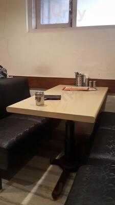 Hotel Sadanand Restaurant