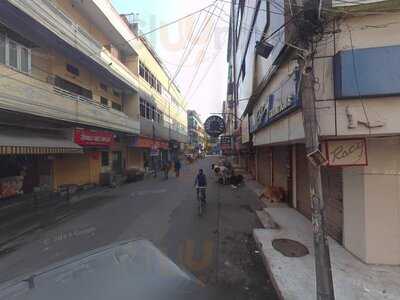 Vaishnav Chat Bhandar