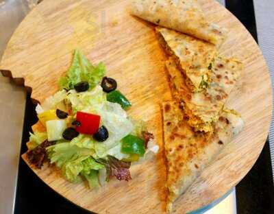 Flluid Mosaic Hotel Restaurant