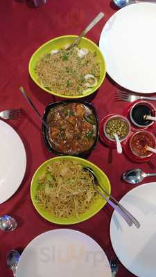 Crossroads Bar & Restaurant