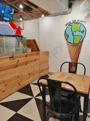 The Funnel Hill Creamery