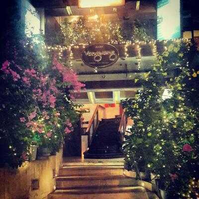 Vong Wong Restaurant