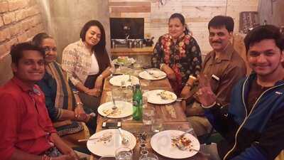 On The Go Veg Lounge