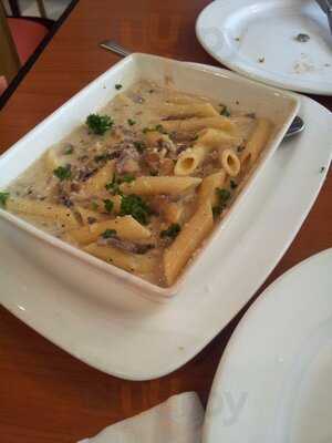 Pizza Hut Restaurant