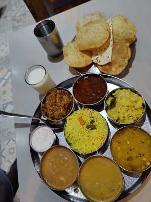 Bharat Cafe