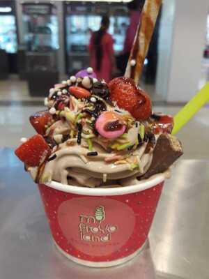 Menchies - Frozen Yogurt