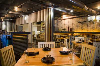 Londoners Bistro & Pub