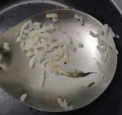 Radhe Krishna Cholay Bhature