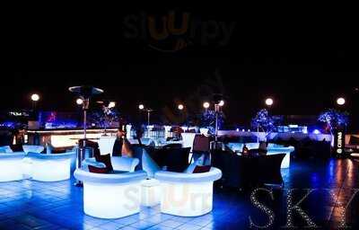 Sky Lounge Bar & Grill