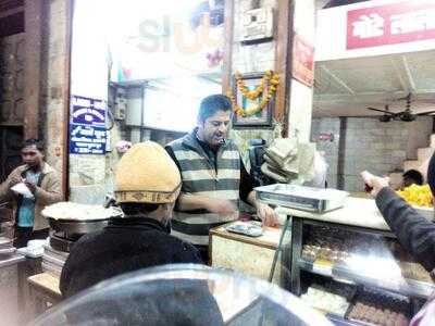 Motey Lala Restaurant