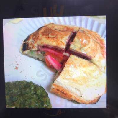 Lucky Sandwich & Pizza Corner