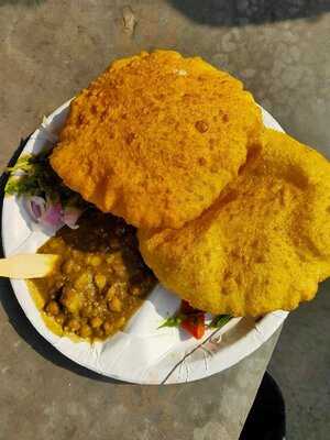Hari Om Chhole Bhature Wale