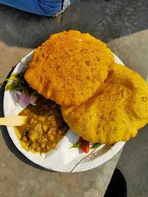 Hari Om Chhole Bhature Wale