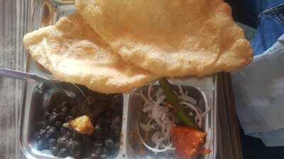 Rajendra Refreshment Corner