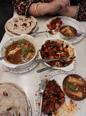 Pallavi Veg Restaurant