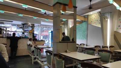 Pallavi Veg Restaurant