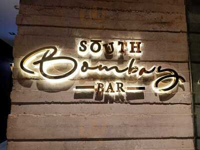 Baraanaa World Cocktail Bar & Kitchen