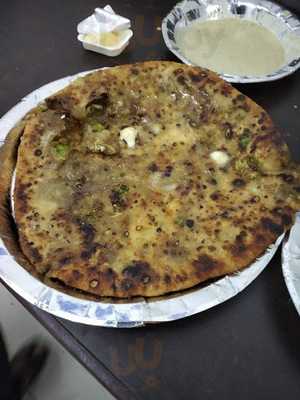Paratha Station