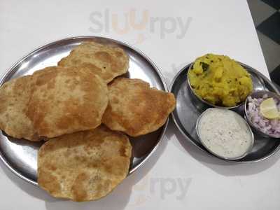 Adhar Udupi Refreshment