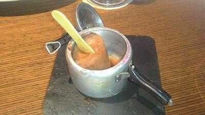 Oasis Restaurant & Bar