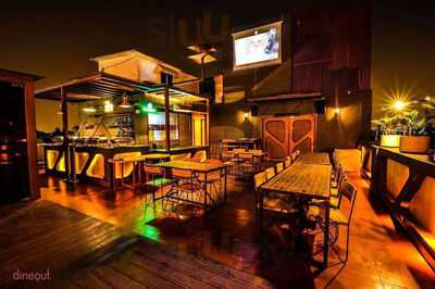 The Submarine Lounge