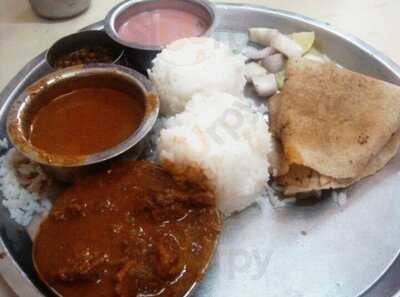 Pradeep Gomantak Bhojanalaya