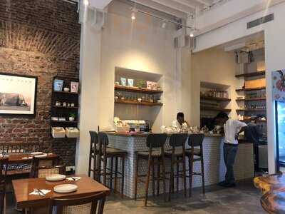 Sequel Bistro & Juice Bar