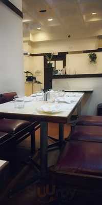 The First Floor Restaurant & Bar