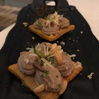 The Looney The Lover & The Poet