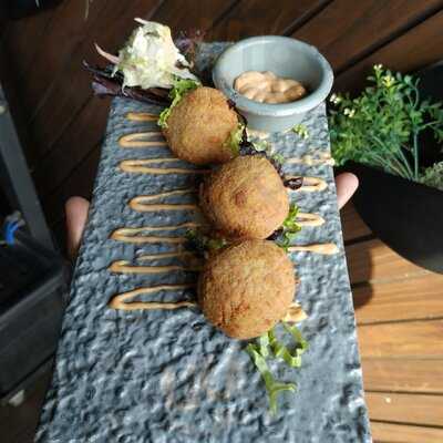 Tfif - The Future Is Female