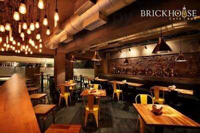 Brickhouse All Day Cafe & Bar