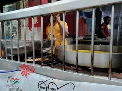 Punjabi Chhole Bhature Wala