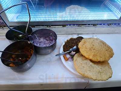 Punjabi Chhole Bhature Wala